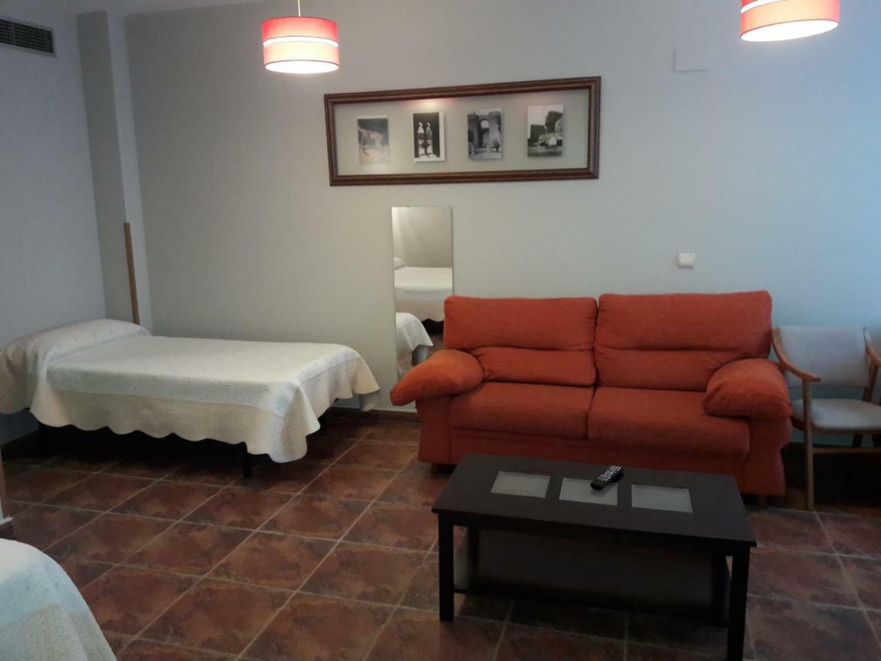 Hotel Murallas 2*